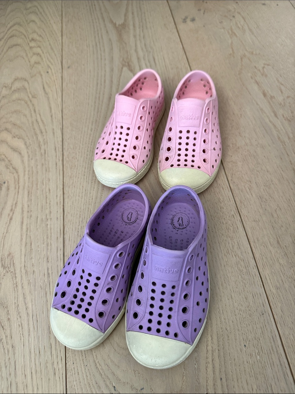Native Slip-On Kids Shoes in Pink and Lavender size 7